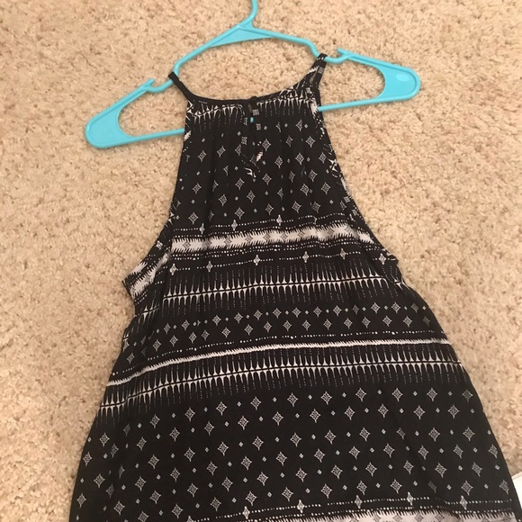 Tank top - Picture 2 of 3